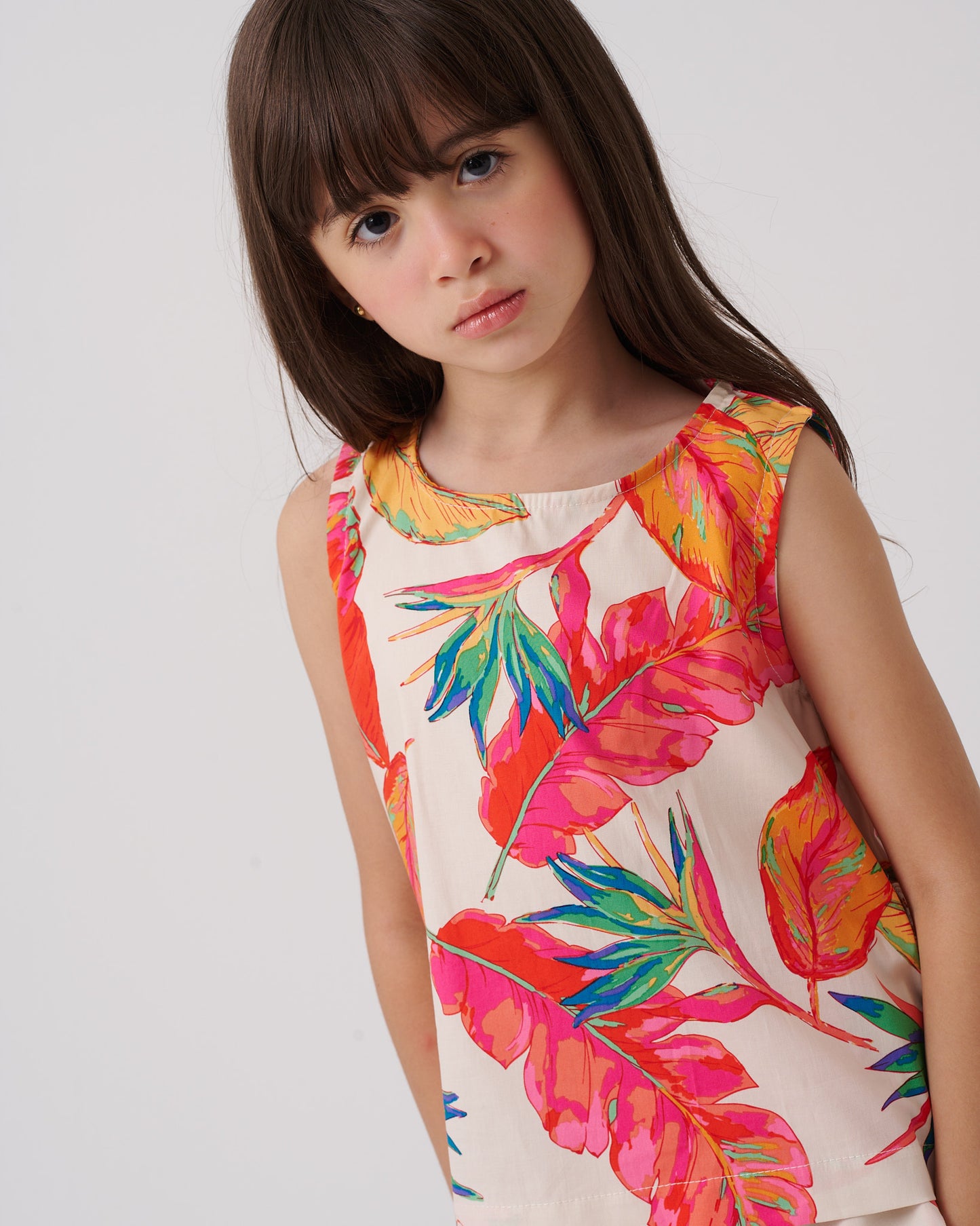 Sleeveless Blouse